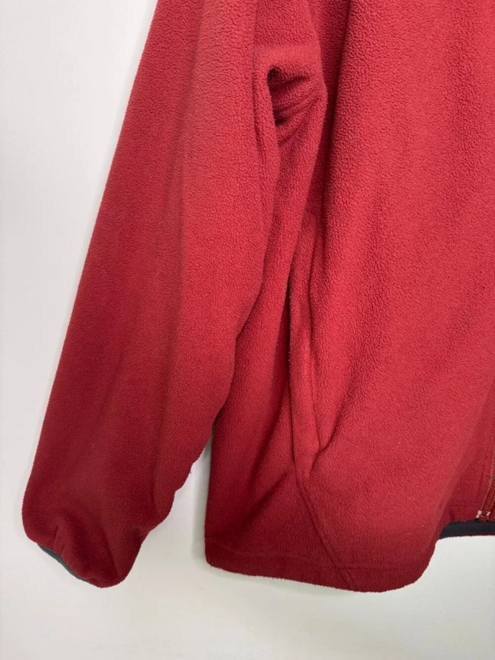 The North Face Mens XL Polyester Fleece Full Zip Dark Red Jacket Zip Pockets AXM